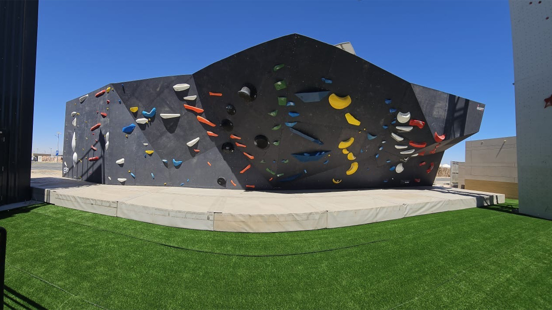 NEOM ASSEST DEVELOPMENT HEADER